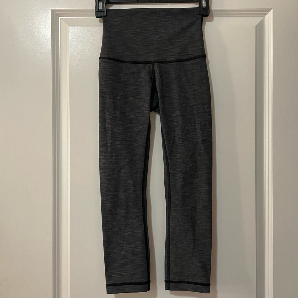 LULULEMON HEATHER GREY ALIGN CROP LEGGING